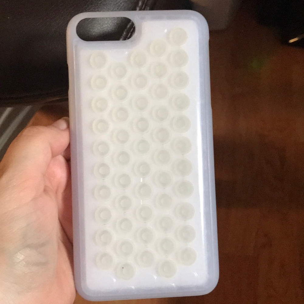 Two iPhone 6+ phone cases with popsocket